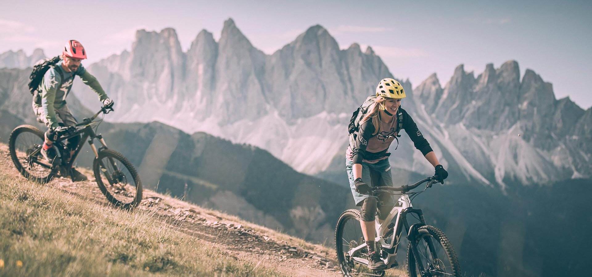 sommerurlaub rund um brixen in den dolomiten