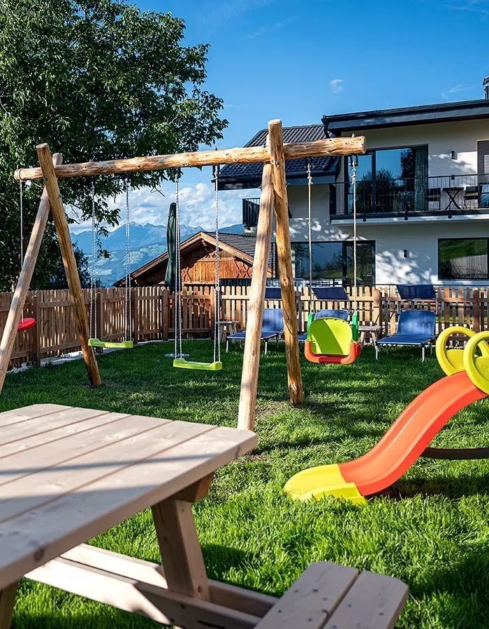 Urlaub mit Kind am Bauernhof bei Brixen Urlaub mit Kind am Bauernhof bei Brixen